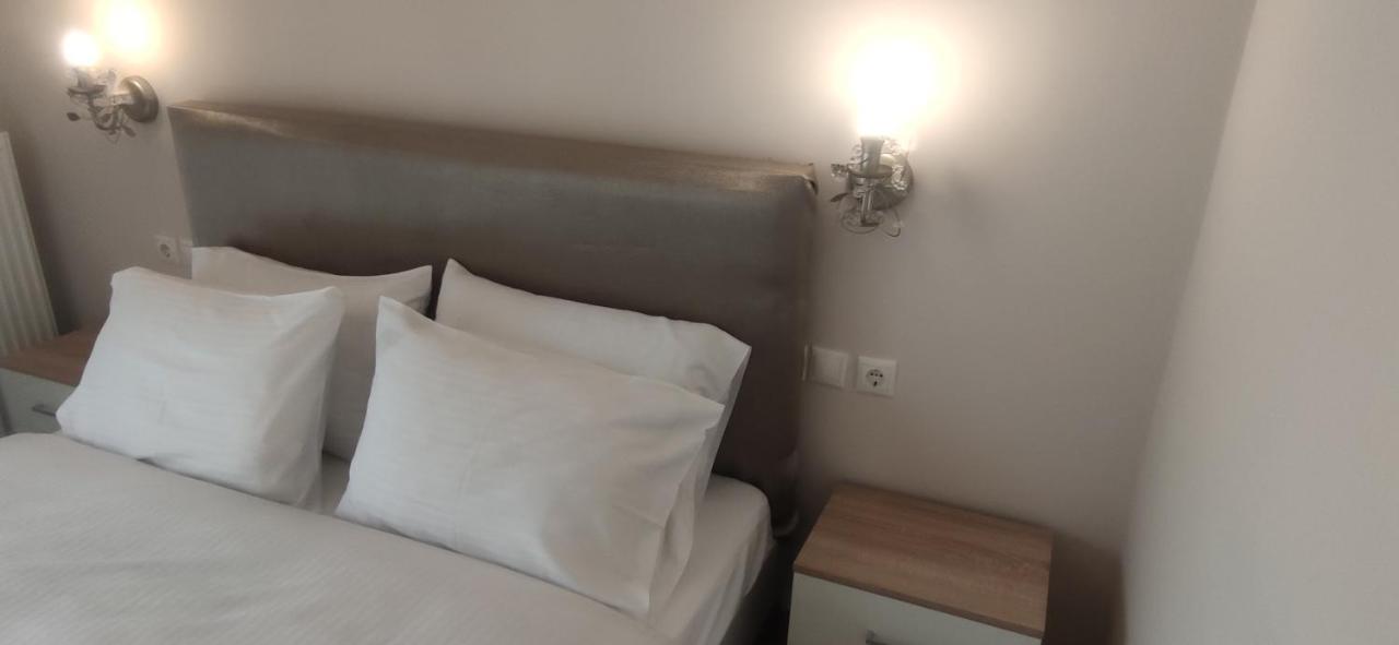 η πέρλα της λίμνης/ The Lake's Pearl Vakantiehuis